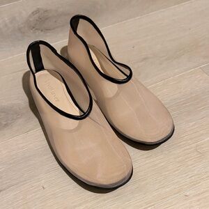 Beige Mesh Women's Flats with Black Trim